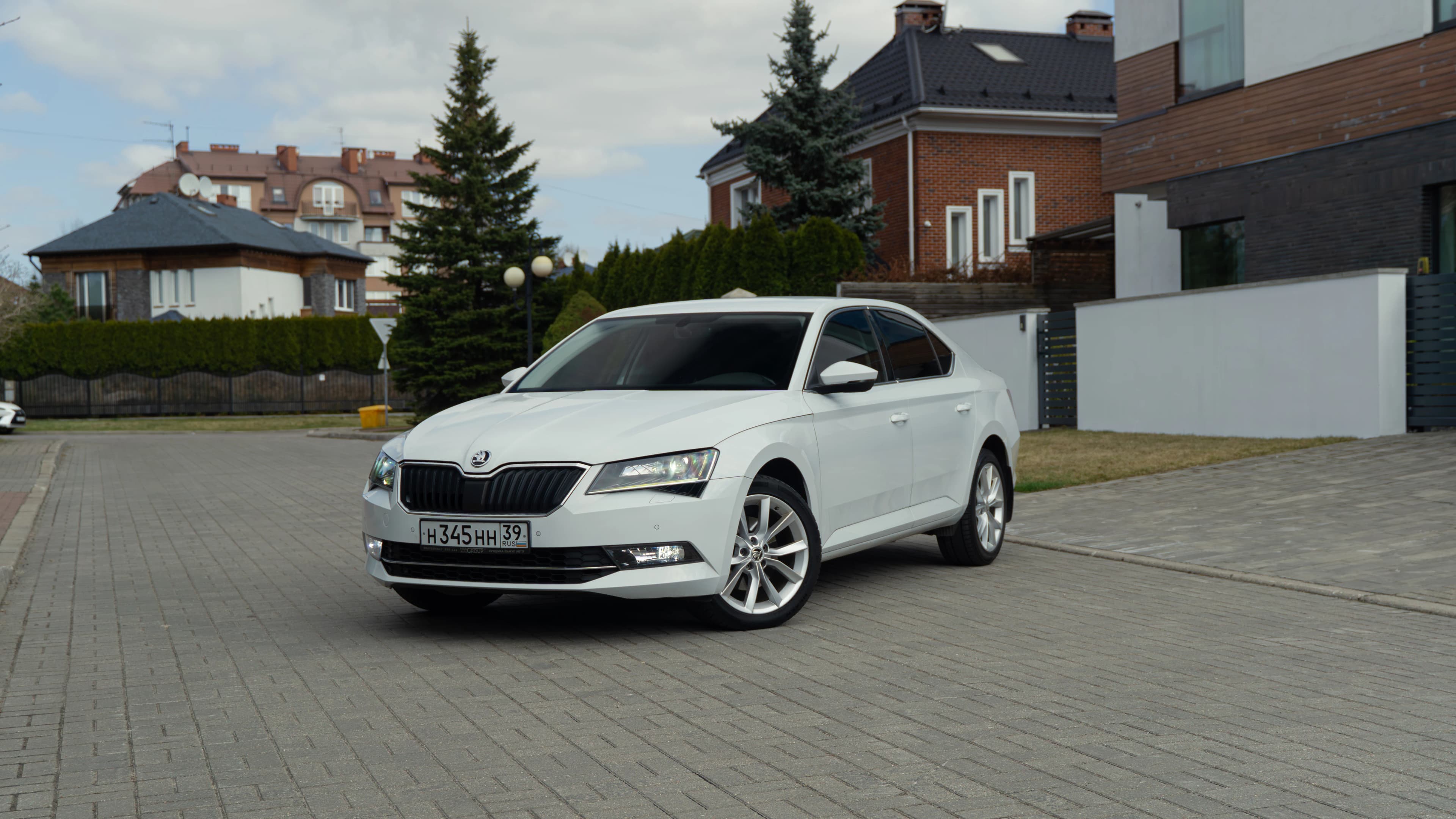 Skoda Superb 