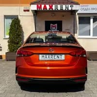 Hyundai Solaris SPORT  4