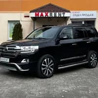 Toyota Land Cruiser 200 1