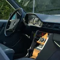 Mercedes-Benz 124  9