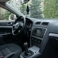 Skoda Octavia  8