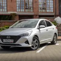 Hyundai Solaris 1
