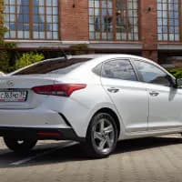 Hyundai Solaris 5