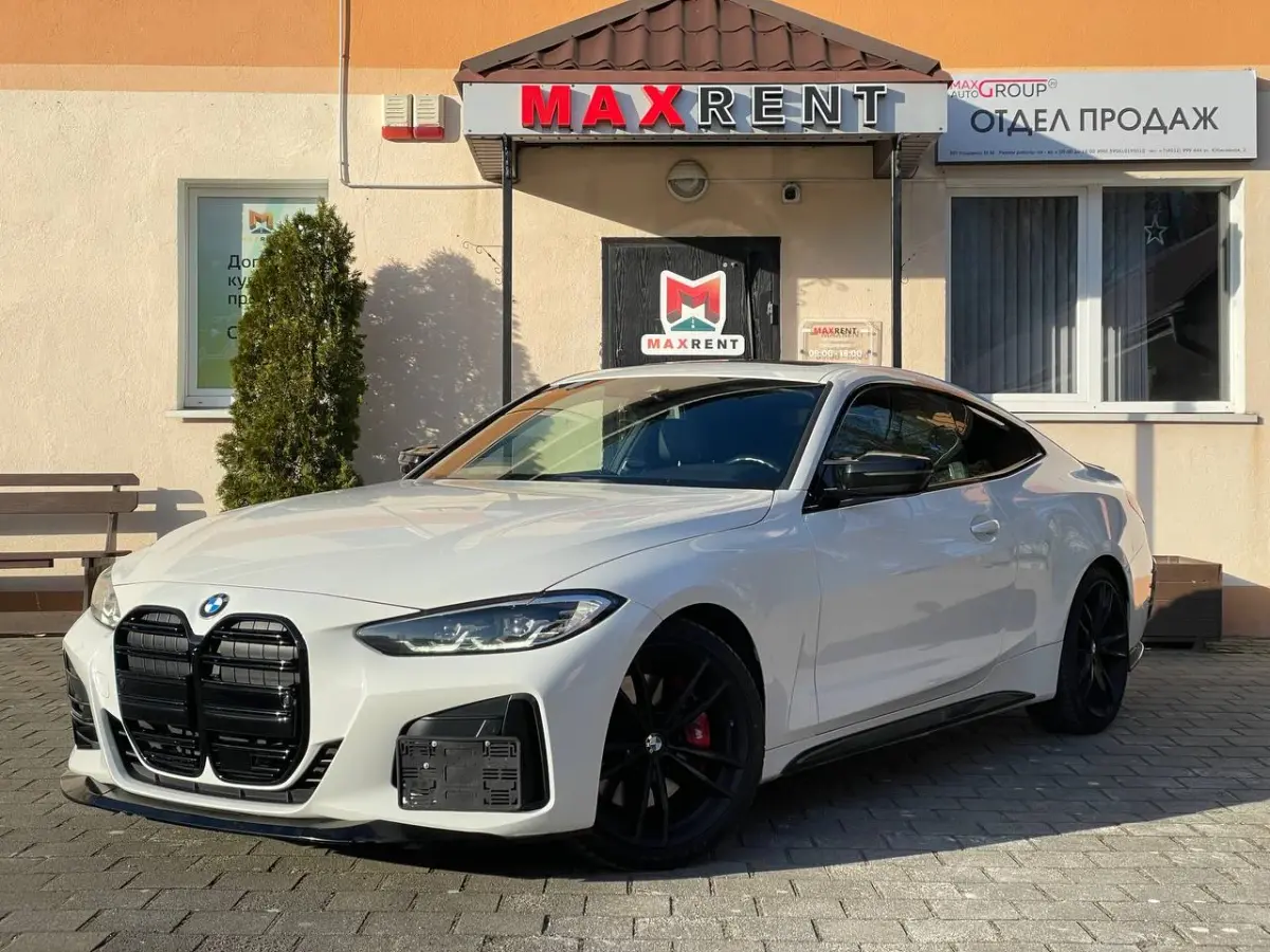 BMW 430 i, 2022 — фотография из автопарка Maxrent