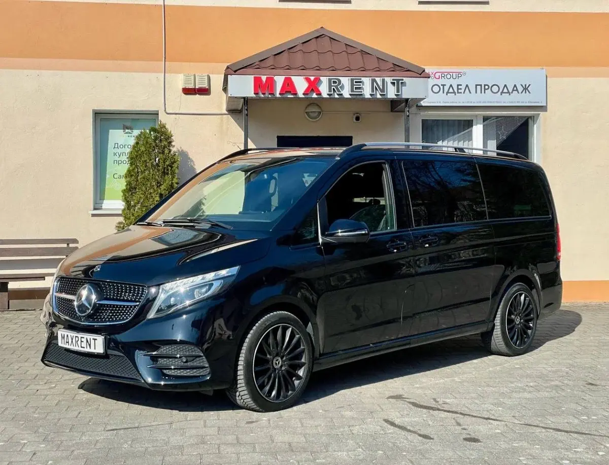 Mersedes-Benz V-class, 2022 — фотография из автопарка Maxrent